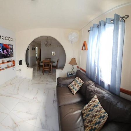 Gloria'S Hideaway Apartment Christ Church Bagian luar foto