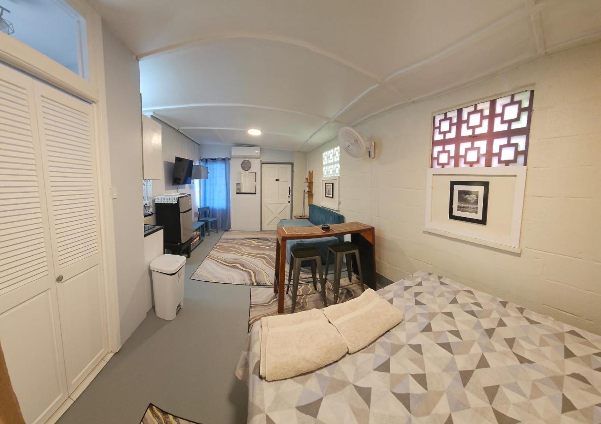 Gloria'S Hideaway Apartment Christ Church Bagian luar foto